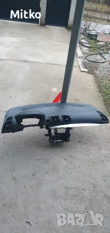 Табло》BMW E87 , снимка 2 - Части - 48224883