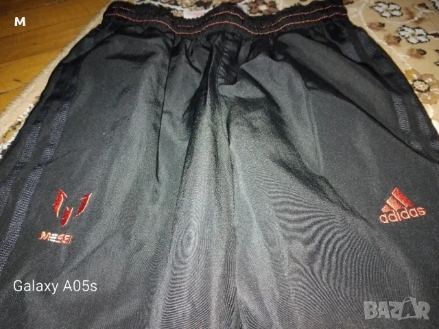 Адидас Оригинално шушляково долнище, снимка 2 - Детски анцузи и суичери - 49861472