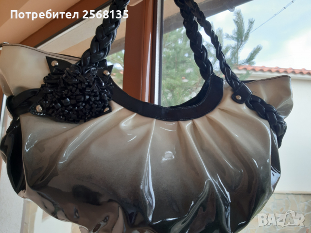 Луксозна НОВА Чанта с уникален Дизайн и множество отделения и джобове!, снимка 4 - Чанти - 36117563