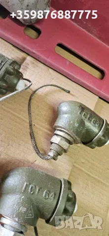 Военни габарити габаритни светлини ГСТ-64 Армия Уаз Газ Зил Урал , снимка 5 - Части - 48935017