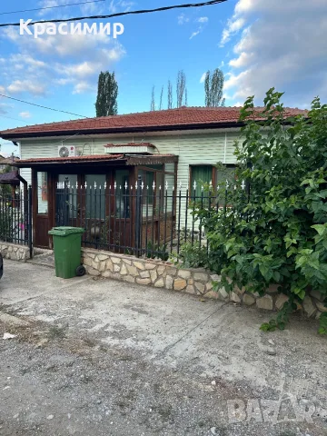 Упи с къща и гаражи, снимка 7 - Къщи - 56188944
