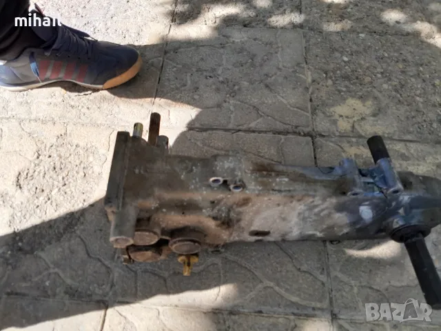 продавам запчатките на редуктора 2+1 скорости на части, снимка 4 - Градинска техника - 47340461