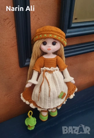 Плетена кукла "Малката кибритопродавачка", снимка 2 - Кукли - 53225783