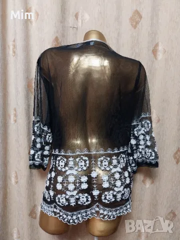 Studio 46/48 Черна прозрачна блуза с бяла бродерия , снимка 2 - Блузи с дълъг ръкав и пуловери - 48503494