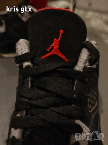 Детски маратонки Air Jordan 4 Retro Bred Design  номер 32, снимка 4 - Детски маратонки - 53484751