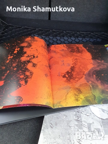 Колекционерско издание на 7мия албум на Radiohead , снимка 9 - Грамофонни плочи - 53432478