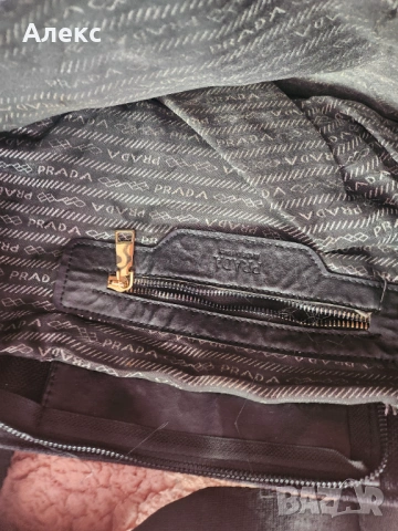 Дамска чанта Прада, снимка 3 - Чанти - 53654558