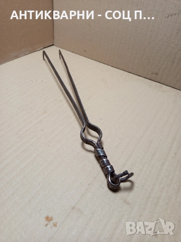 Стар Ръчно Кован Масивен Дилав За Огнища Камини Барбекюта. , снимка 3 - Антикварни и старинни предмети - 52578186