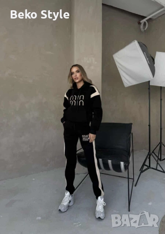 Уникален модел на MiuMiu Ватиран, снимка 2 - Спортни екипи - 52103868