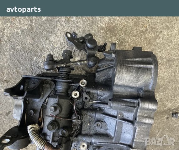 Toyota avensis verso 2.0d4d 2005година 5скорости ръчка Скоростна Кутия, снимка 6 - Части - 40701959