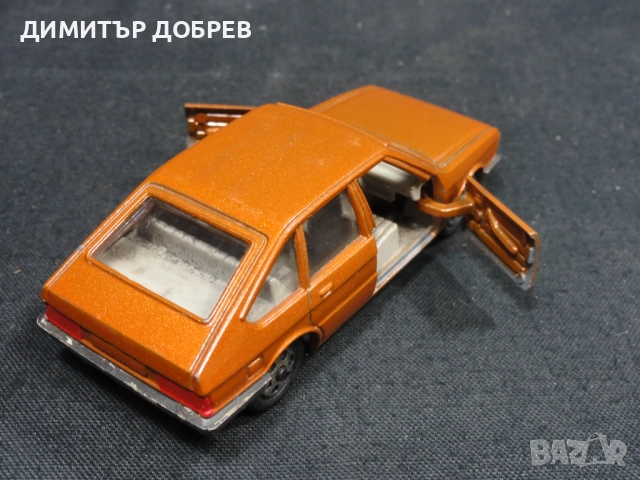 1/43 MEBETOYS ITALY SIMCA 1308 СТАРА РЕТРО МЕТАЛНА КОЛИЧКА , снимка 4 - Колекции - 52344461