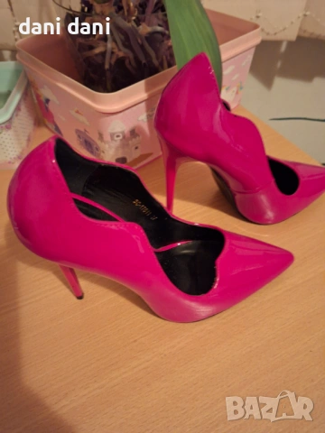 Елегантни обувки, снимка 2 - Дамски елегантни обувки - 53058205