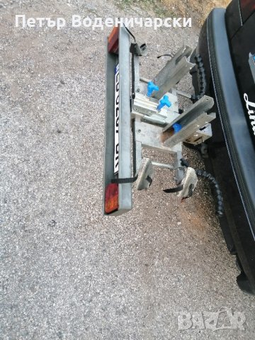 Търся багажник на автомобил за велосипед / колело
, която се захваща за теглич.Снимката е примерна! 