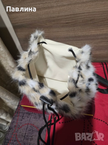 Дамска пухена нова раница, снимка 7 - Чанти - 52079987