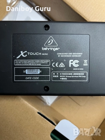 Behringer X-Touch Mini Контролер DAW, снимка 7 - Ресийвъри, усилватели, смесителни пултове - 52826693