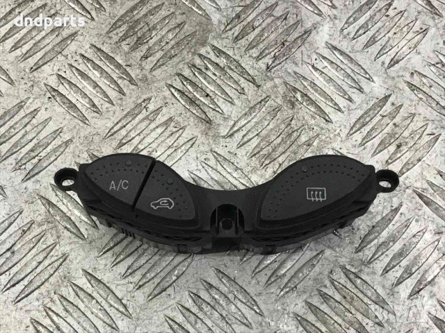 Бутони Ford Focus,2001г.