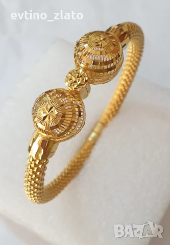 Златни твърди гривни 14К