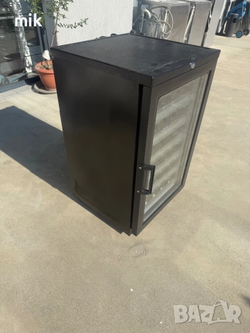 Малка хладилна витрина , снимка 2 - Витрини - 51893292
