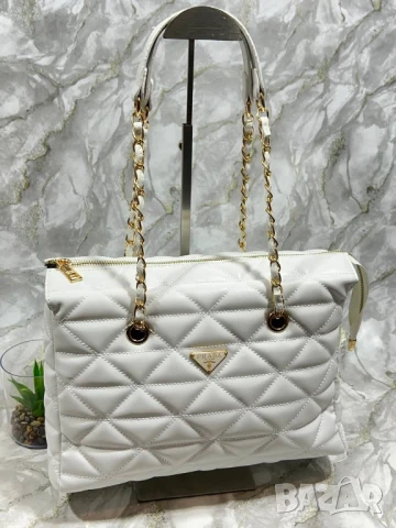 чанти prada , снимка 3 - Чанти - 50744264