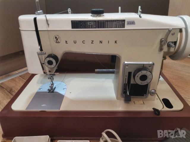 Автоматична шевна машина Лучник 438 използвана, снимка 3 - Шевни машини - 53637952