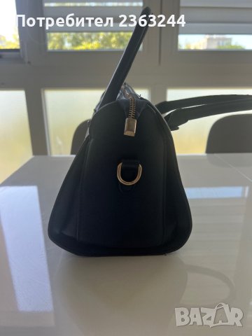 Дамска чанта, снимка 3 - Чанти - 41686223