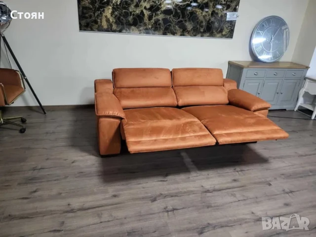 Оранжев диван от плат тройка с електрически релаксиращ механизъм, снимка 8 - Дивани и мека мебел - 50886509