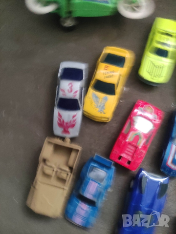 Продавам стари фигурки,играчки ,колички ,костенурките нинджи, снимка 7 - Коли, камиони, мотори, писти - 43374381