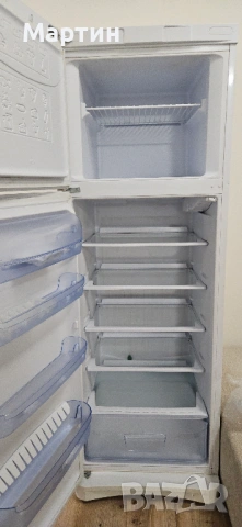 Хладилник Indesit с горна камера, 1.75 м, използван, снимка 2 - Хладилници - 53740691