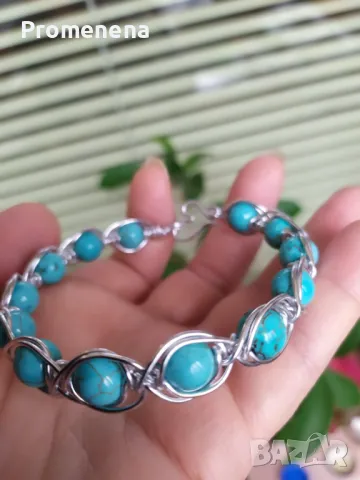 Ръчна изработка Гривна от естествени кристали и тел, снимка 6 - Гривни - 48504135