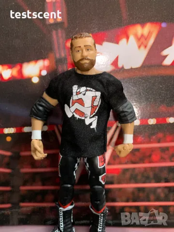 Екшън фигура WWE Sami Zayn Elite Сами Зейн Bloodline Mattel играчка figure + removable t-shirt, снимка 5 - Колекции - 49511578