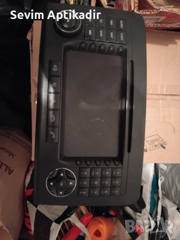 Оргинално радио за Мерцедес ML W164