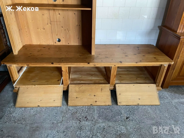 Масивна секция, снимка 3 - Секции и витрини - 52820676