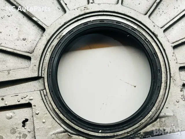 Капак за двигател за BMW БМВ 1 серия F20 F21 116d N47D20C 7810695-03 2014, снимка 3 - Части - 48335139