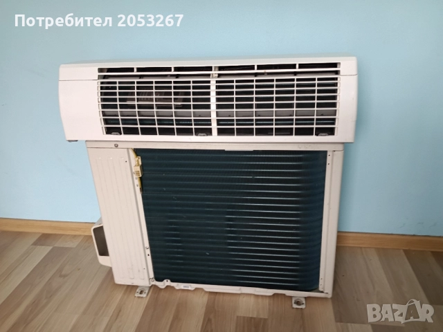 Инверторен климатик Gree GWH09KF, снимка 3 - Климатици - 51636237