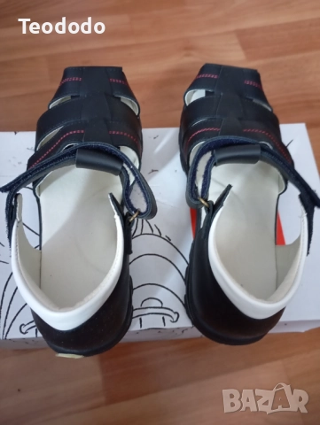 Детски ортопедични сандали Колев и Колев , снимка 2 - Детски сандали и чехли - 51434441