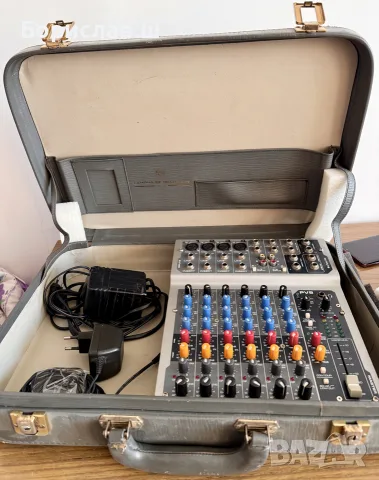 Peavey PV8 Пулт-Миксер, снимка 3 - Ресийвъри, усилватели, смесителни пултове - 56204743