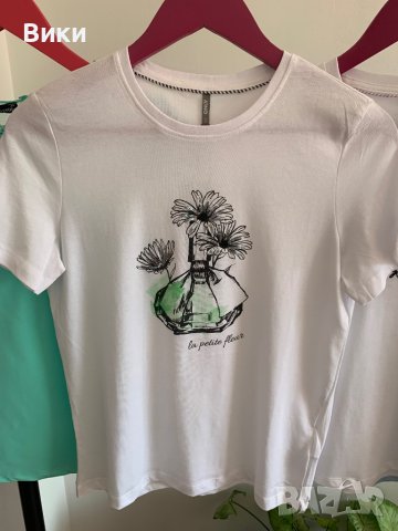 Нови дамски тениски различни модели, снимка 17 - Тениски - 41346835