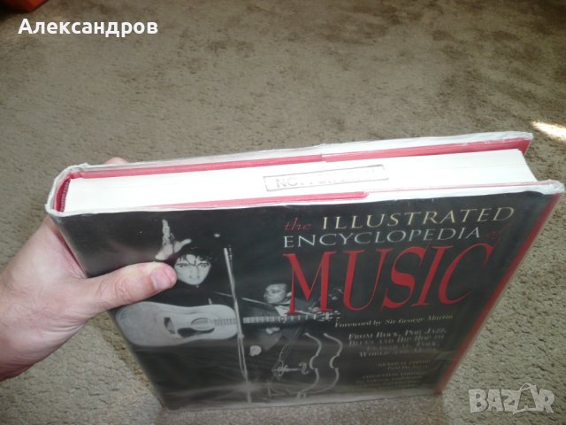 The Illustrated Encyclopedia of Music : From Rock, Jazz, Blues and Hip Hop to Classical, Folk, World, снимка 14 - Енциклопедии, справочници - 42213116