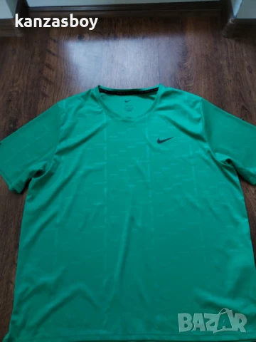 Nike Dri-Fit UV Protection Running Training - страхотна мъжка тениска КАТО НОВА XЛ , снимка 6 - Тениски - 50886324
