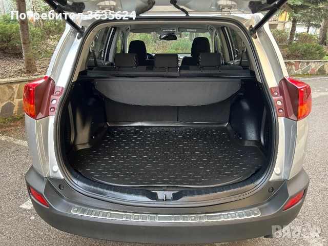 Toyota Rav4 2.0 D-4D 4x4, 139 500км, ПЪЛНА СЕРВ. ИСТОРИЯ !!!, снимка 12 - Автомобили и джипове - 53289985
