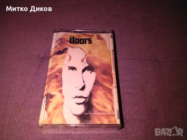  аудио касета на саундтрака на филма "The Doors" от 1988 г. 
