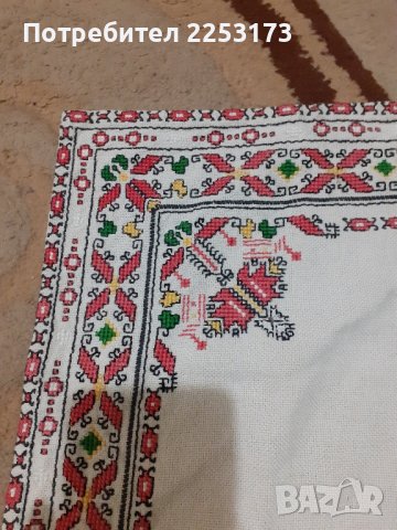 Рядко каре с бродирия, снимка 1