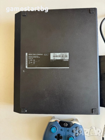 Xbox One 1TB - Forza Motorsport 6 edition, снимка 3 - Xbox конзоли - 49118673