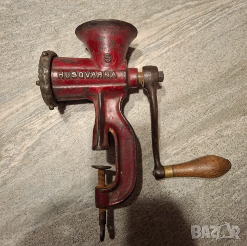 Машинка за месо Husqvarna Sverige