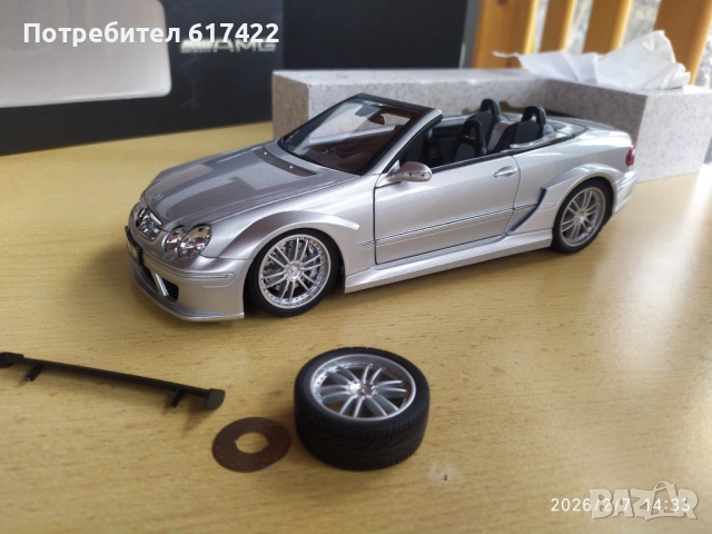 1:18 Mercedes-Benz CLK (C209) DTM AMG Cabrio - Kyosho, снимка 3 - Колекции - 53392754