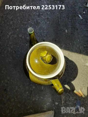 Зелен порцеланов чайник с капак, снимка 2 - Прибори за хранене, готвене и сервиране - 49883560