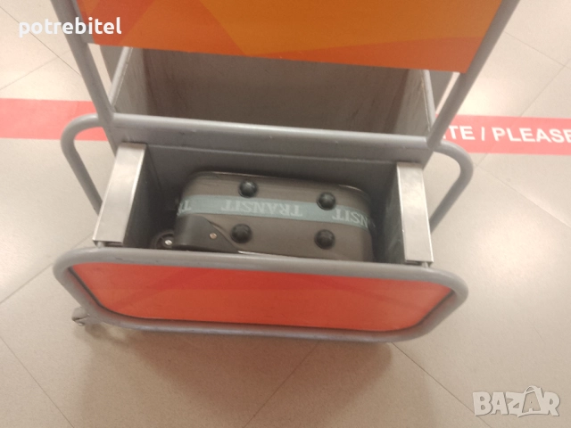 куфар с колелца 42х30х20 -усилен текстил с телескопична дръжка - 2 х20 лв / бр, снимка 6 - Куфари - 51937926