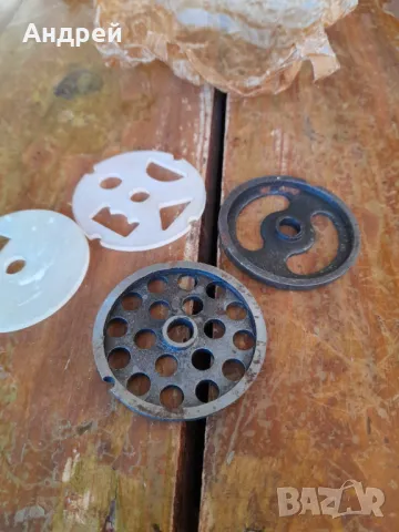 Стари решетки за месомелачка, снимка 3 - Други ценни предмети - 48038974