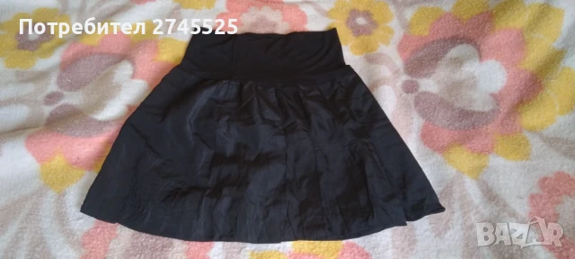 Черна пола с черен ластик 