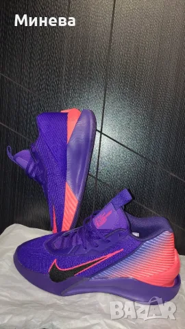 Маратонки  NIKE 